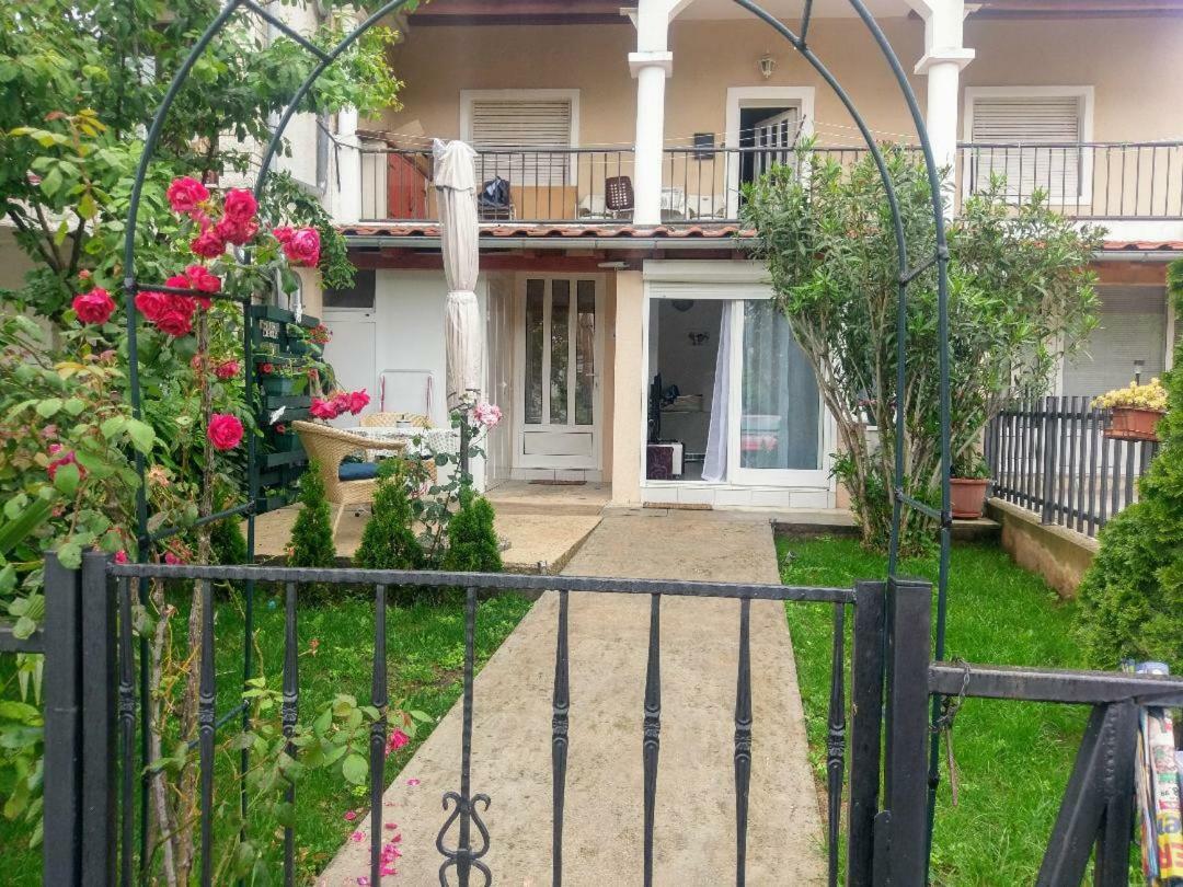 Lovely Apartment With Garden And Terrace Rijeka Ngoại thất bức ảnh